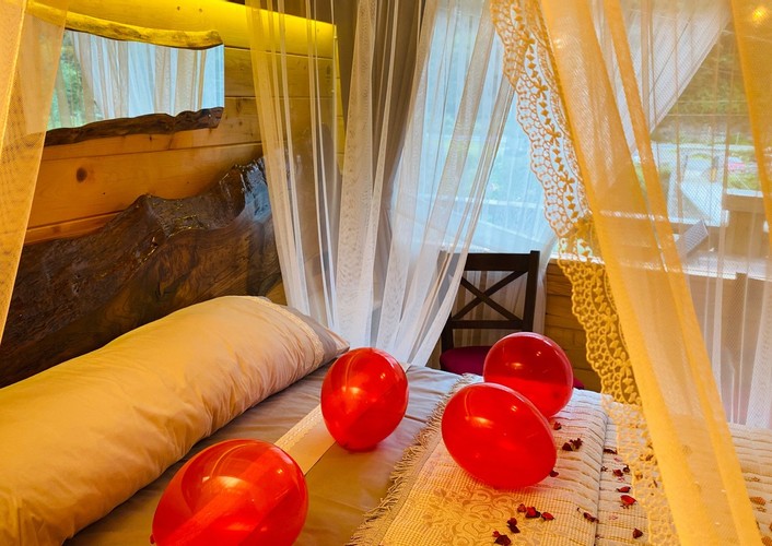 Balayı Odası, Nehir Manzaralı