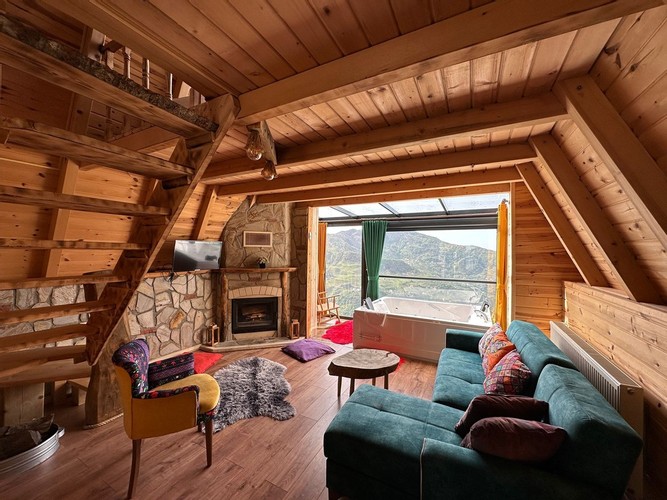 Queen Suite Bungalow Room