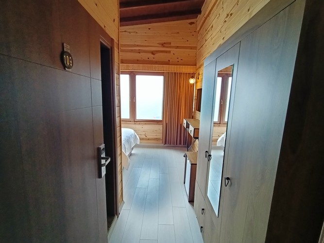 Standart Deniz Ve Şehir Manzaralı Oda - 109