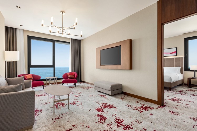 Suit Oda, Deniz Manzaralı