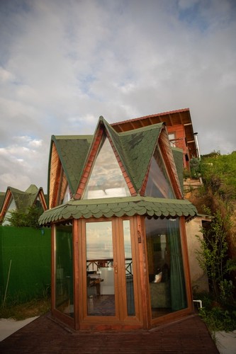 Bungalov, Deniz Manzaralı