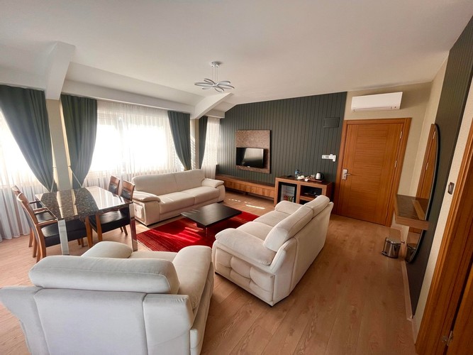 Executive Suite Room, Garden View