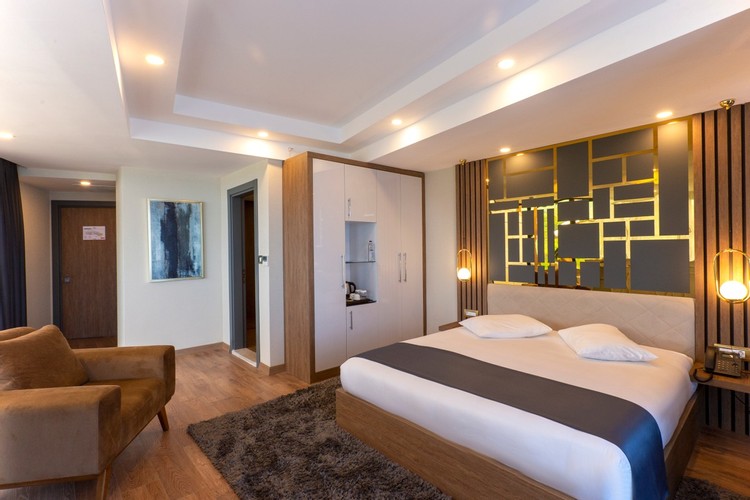 Deluxe Premium Terrace Room, Lake View (Terrace)