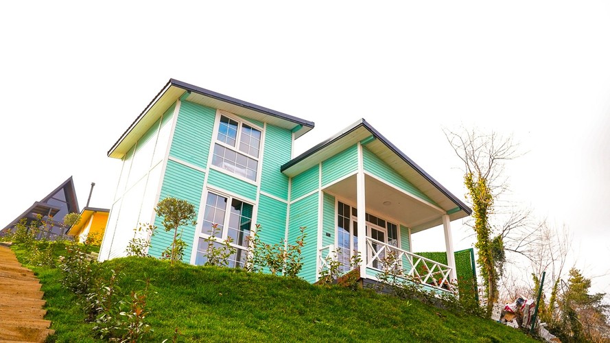 Çiftlik Evi