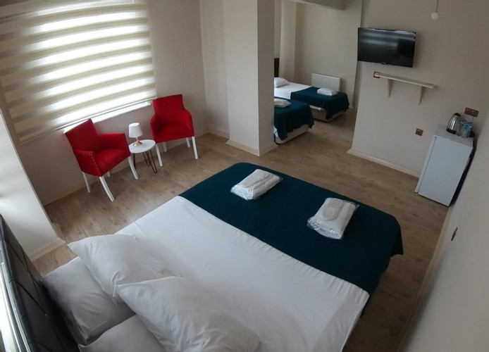 Standard Room (4 Person)