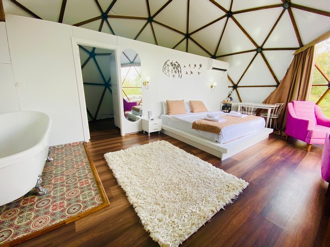 Luxury Tent Room