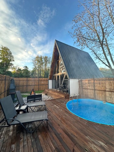 Deluxe Bungalow Room, Pool View (Jacuzzi)