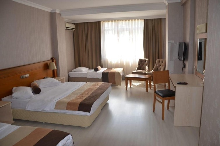 Standard Room (3 Person)