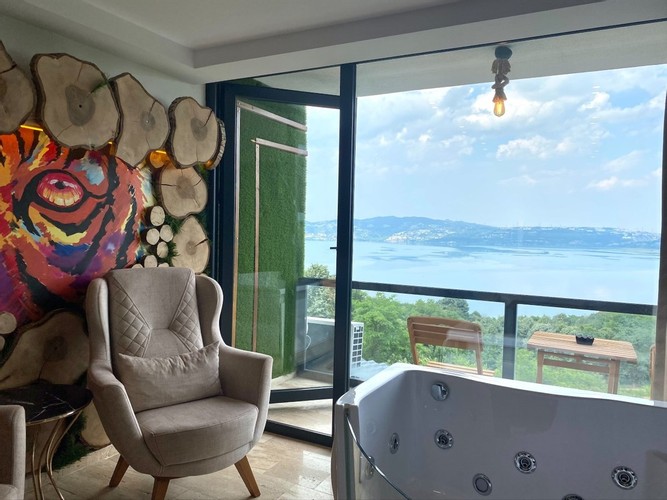 Suit Oda (Balkonlu, Jakuzi)