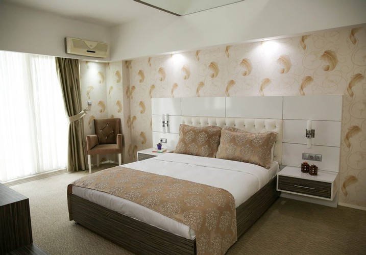 Deluxe Room (Balcony)