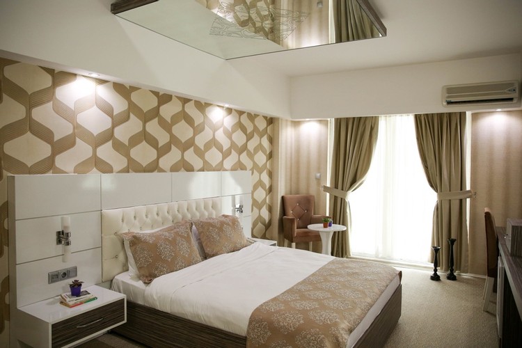 Superior Suite Room (Balcony)