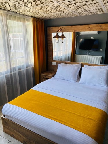 Çatı Teras Katı Oda