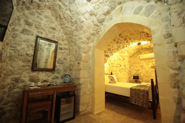 Deluxe Room (Jacuzzi)