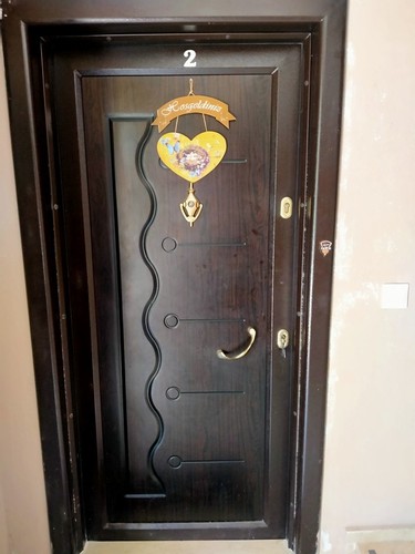 Aile Odası, Bahçe Manzaralı