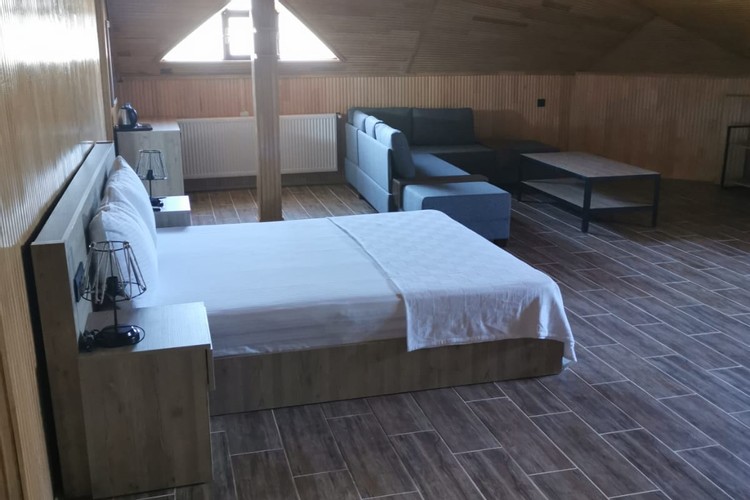 Desing Suite Room, Garden View