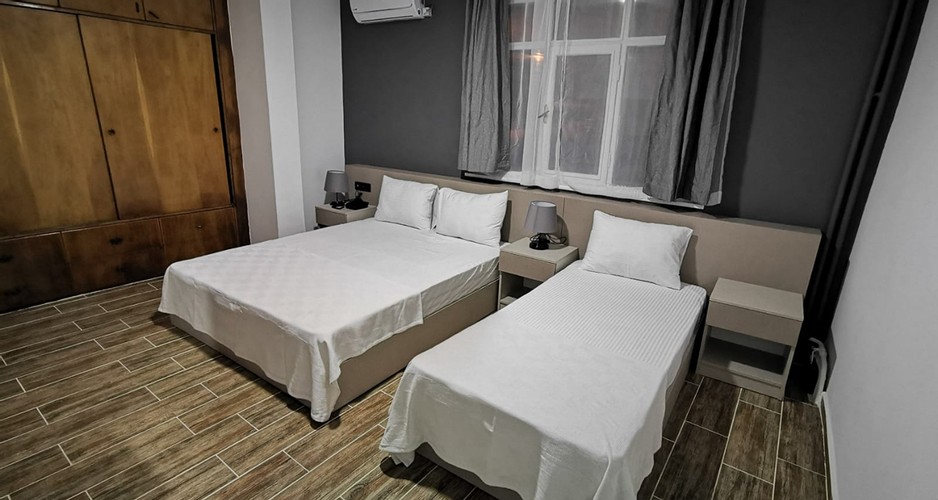 Desing Room, Garden View