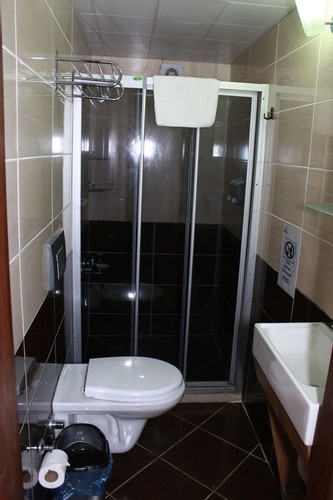 Standard Room (3 Person)