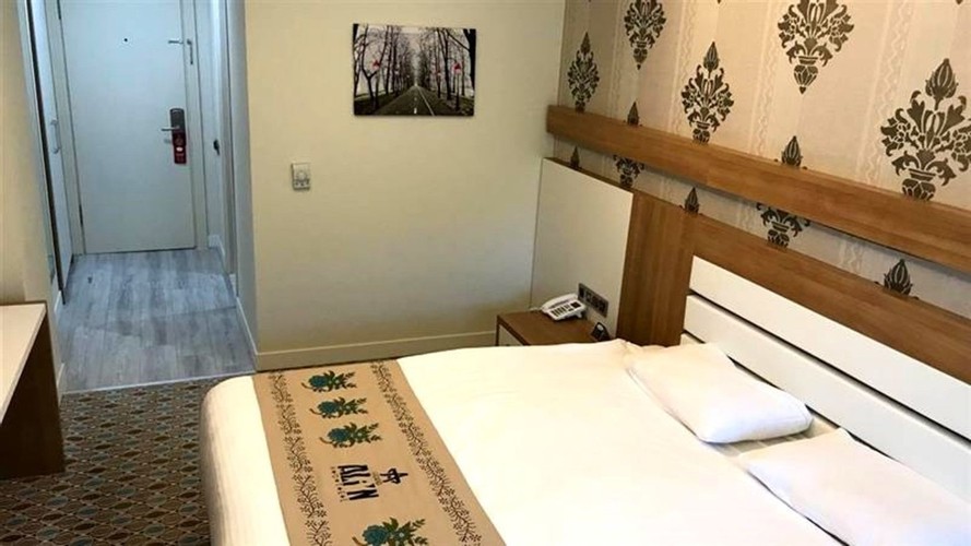Standard Room (3 Person)
