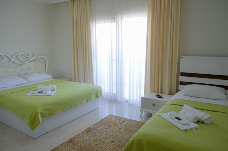 Aile Odası (Balkonlu)