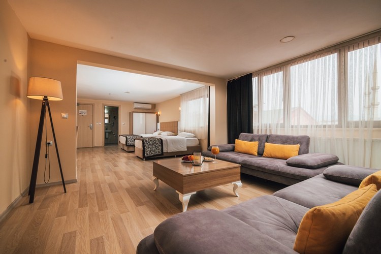 Suite Room (Balcony)