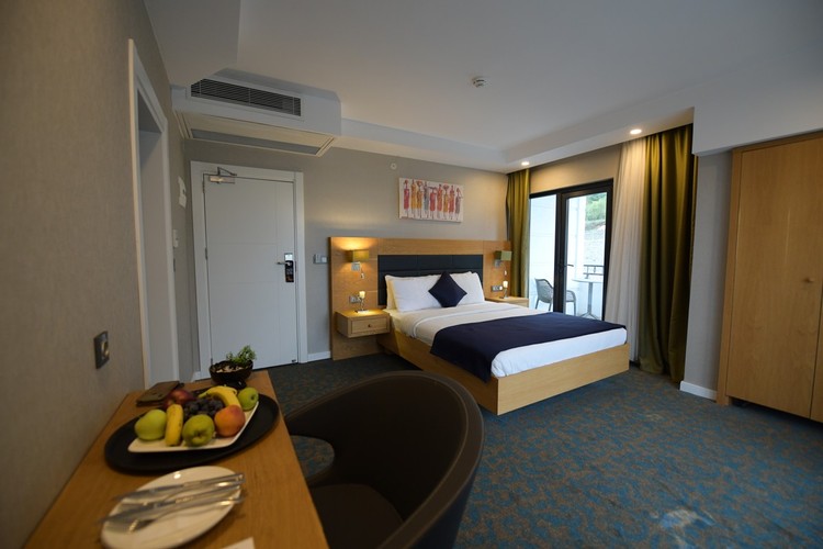 Deluxe Oda, Kısmi Deniz Manzaralı