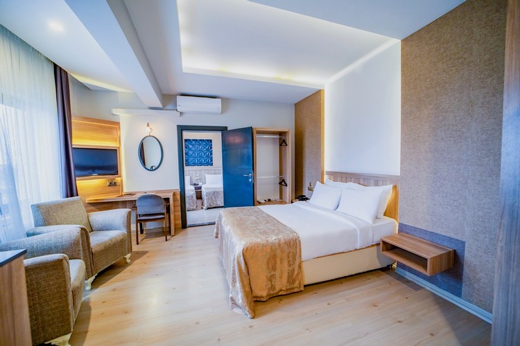 Family Room, Sea View