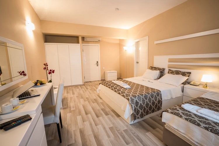 İki Ayrı Yataklı Oda