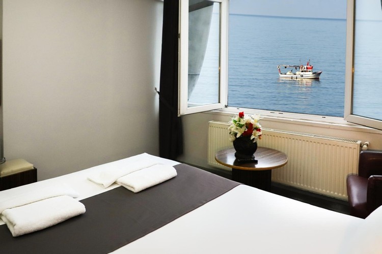 Standart Oda, Deniz Manzaralı (3 Kişilik)