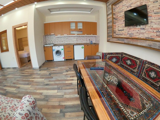 Deluxe Luxury Zemin Kat Oda