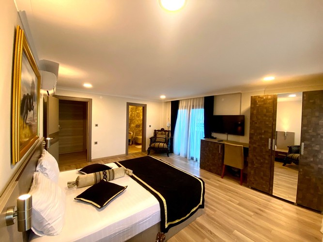 King Suite Room, Sea View