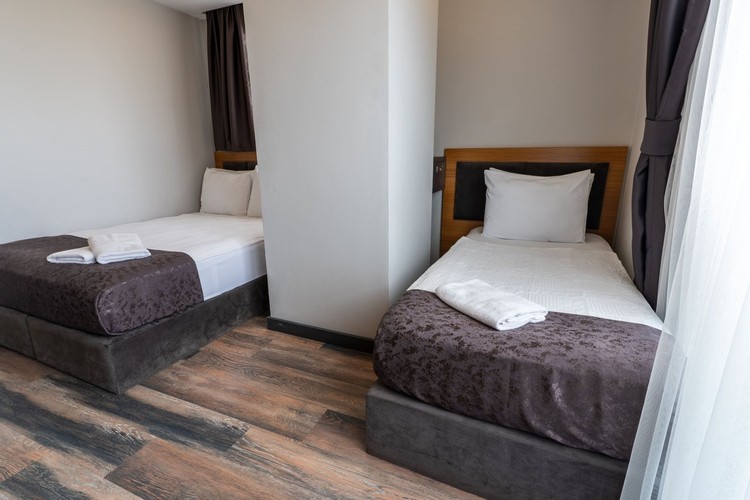 Standard Room (3 Person)