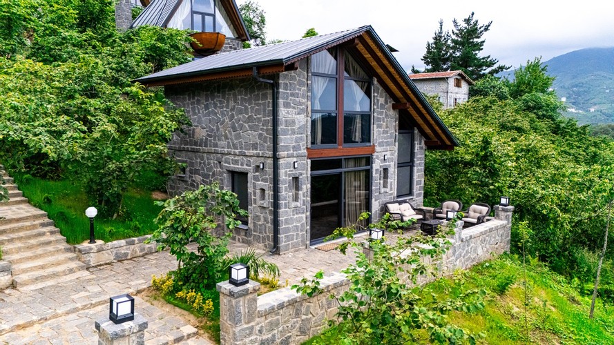 Jakuzili Ve Şömineli Taş Villa