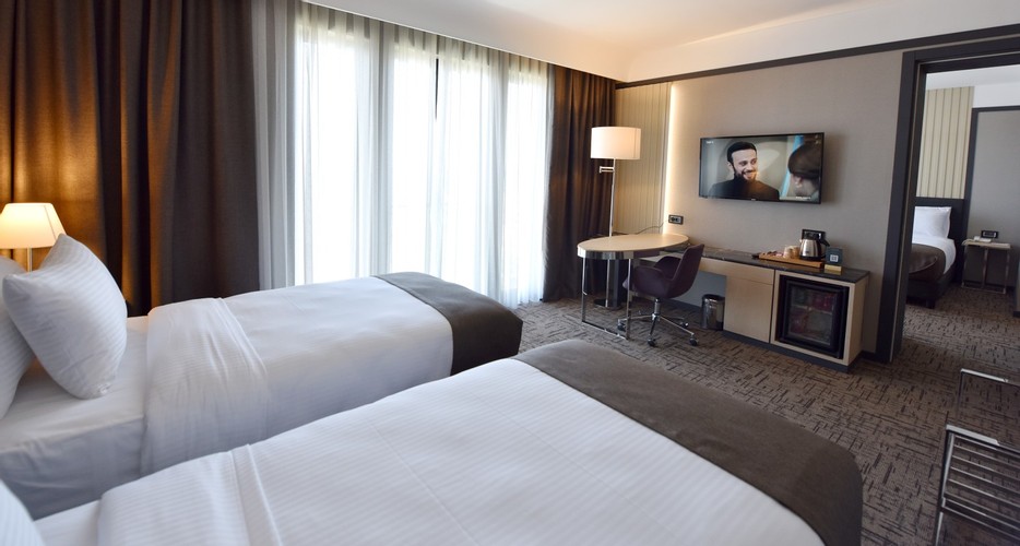 Standart Oda, Deniz Manzaralı