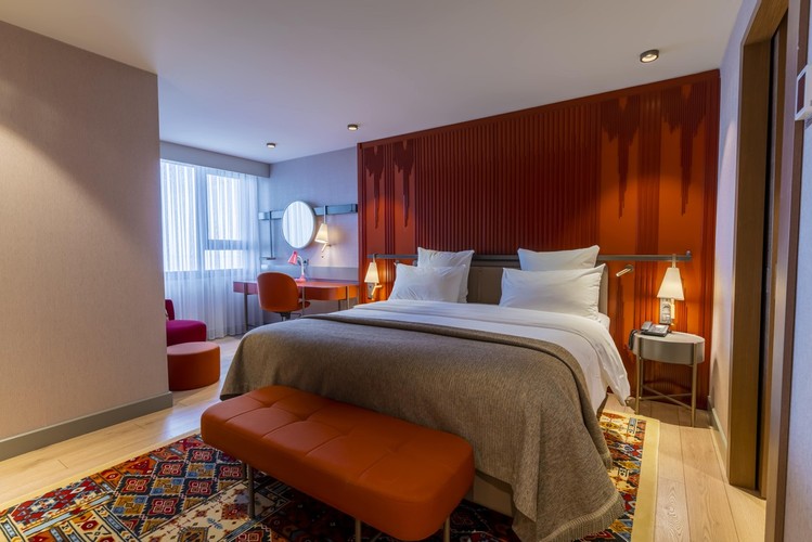 Junior Suit Oda, Deniz Manzaralı