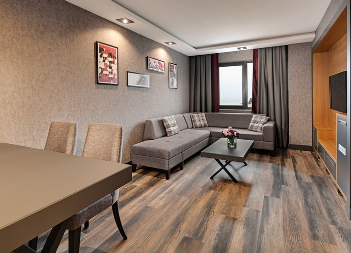 Junior Suit Oda, Deniz Manzaralı