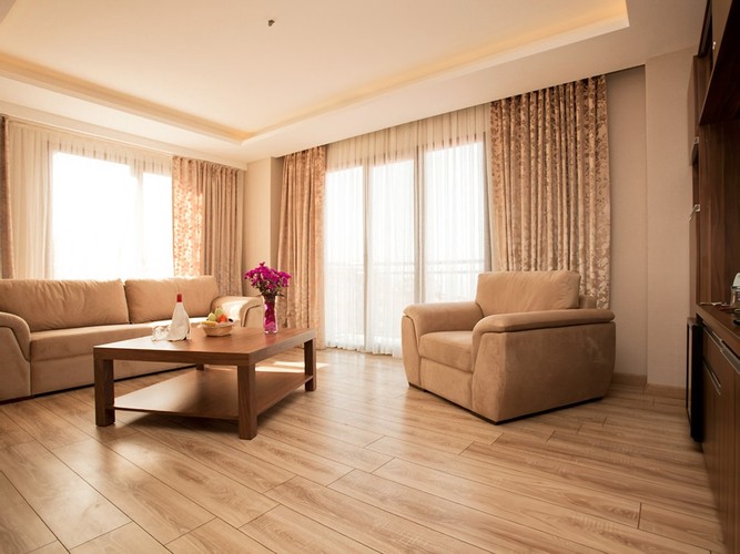 King Oda, Deniz Manzaralı