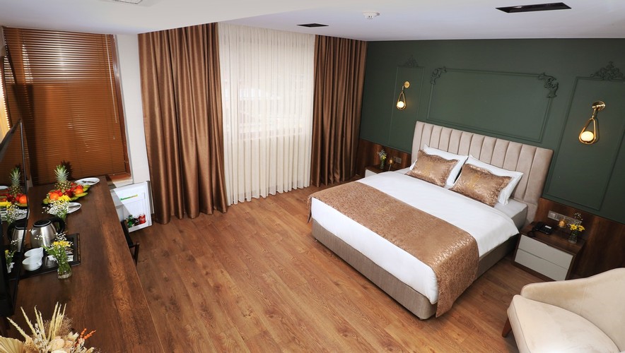 Deluxe Suit Oda (Balkonlu)