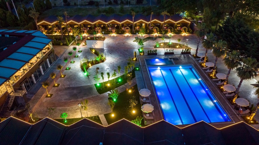 Superior Room, Pool View