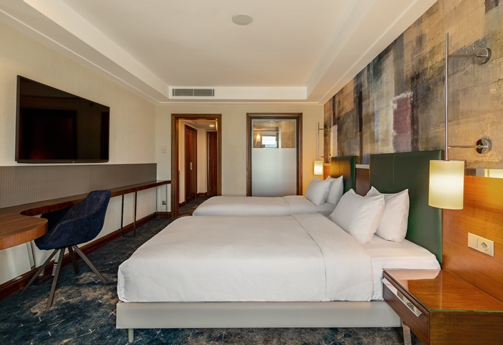 Misafir Odası, Şehir Manzaralı