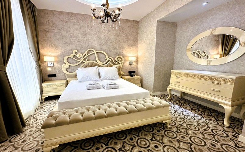 Deluxe Suite Room (Jacuzzi)