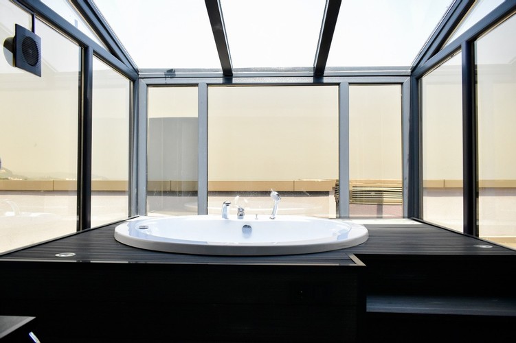 Honeymoon Suite Room