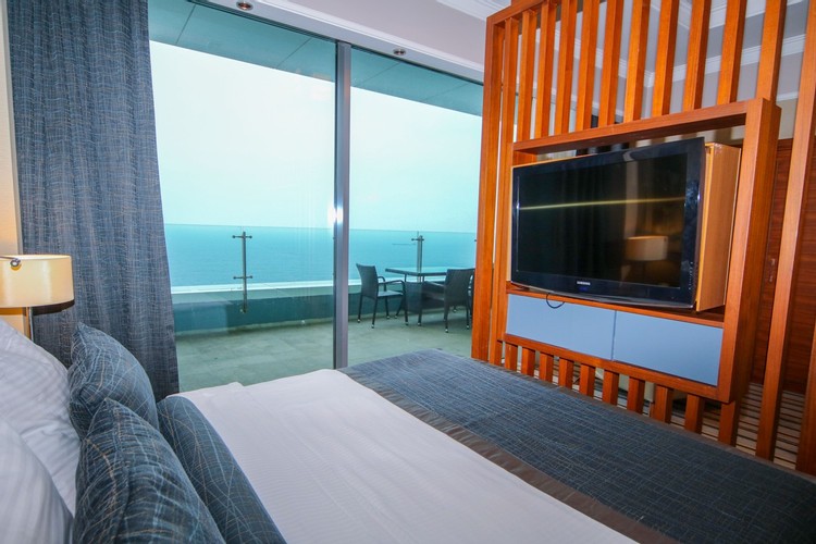 Deluxe Apart Suit Oda, Deniz Manzaralı