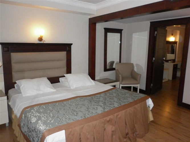 Standard Room (3 Person)