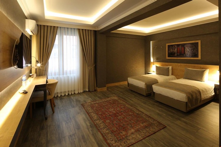 Deluxe Superior Room