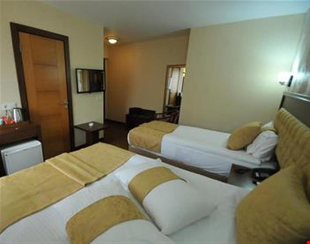 Standard Room (3 Person)