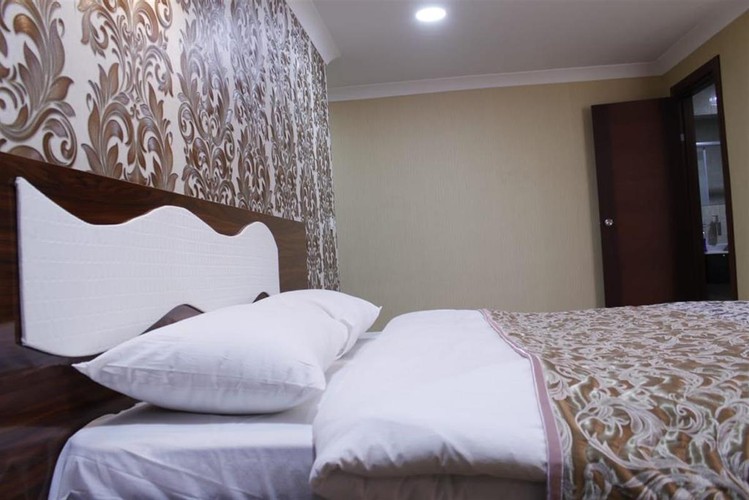 Standard Room (1 Person)