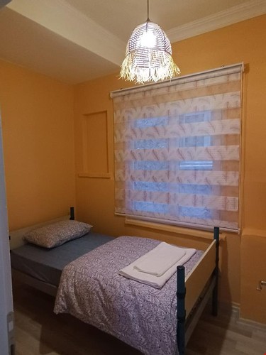 Tek Kişilik Ortak Banyolu Oda