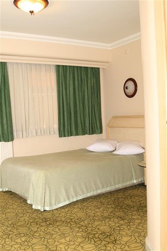 İki Ayrı Yataklı Ekonomik Oda