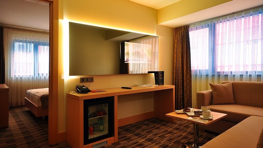 Suite Room