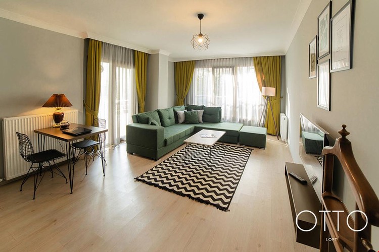 Aile Suit Odası (Balkonlu)